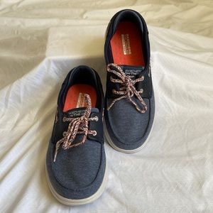 Skechers Goga mat deck shoes, 6.5 women’s, lightly worn.